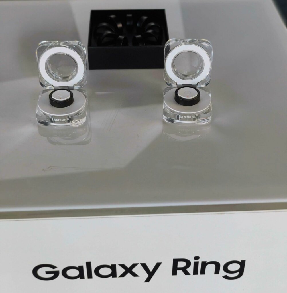 Galaxy Ring